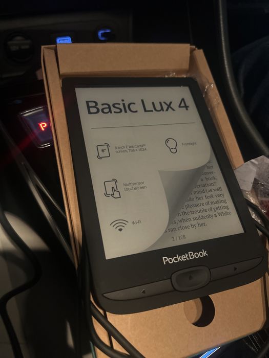 Pocket book Basic Lux 4