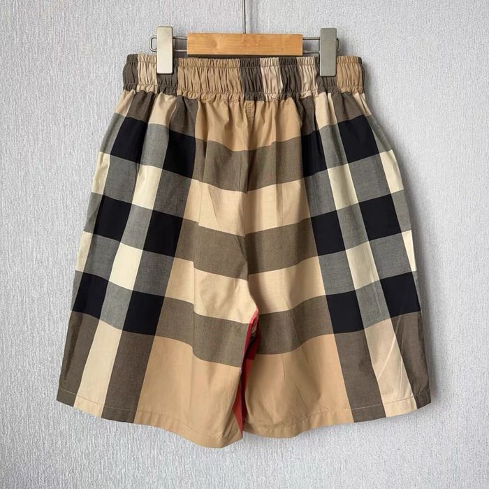 Burberry шорты новые