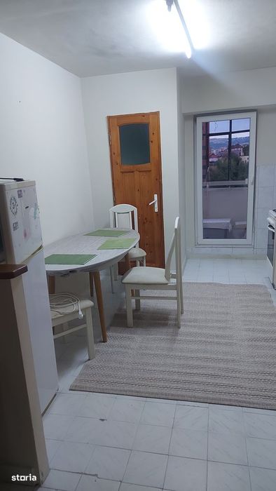 Inchiriez apartament piata Marasti,Marasti