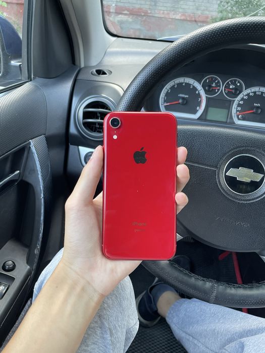 Продам Айфон Хр 64gb