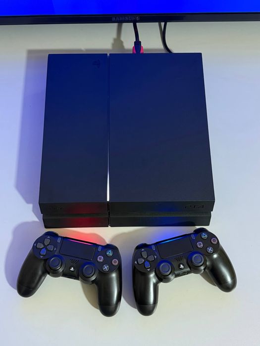 Playstation 4 1TB Goldhen