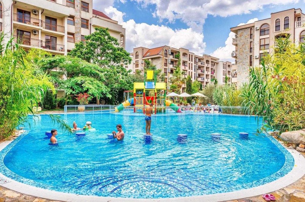 Продава се Тристаен апартамент в к.к. Слънчев бряг - 71 кв.м за 2043 €/кв.м - Снимка #17