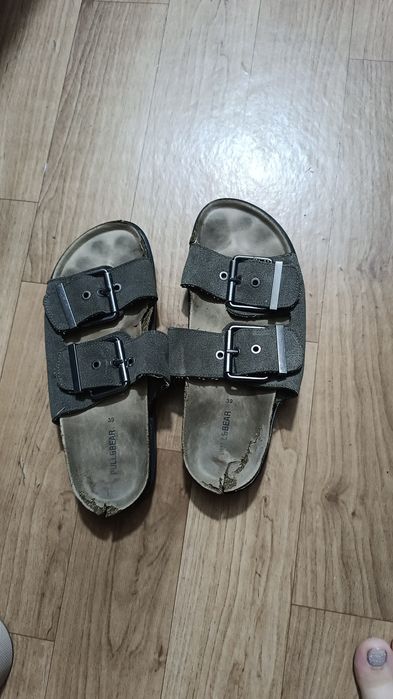Отдам женскую обувь