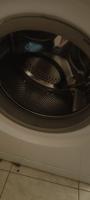 Mașina de spălat Indesit?