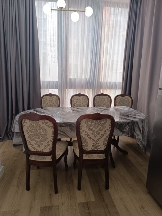 Стол и стулья 12шт