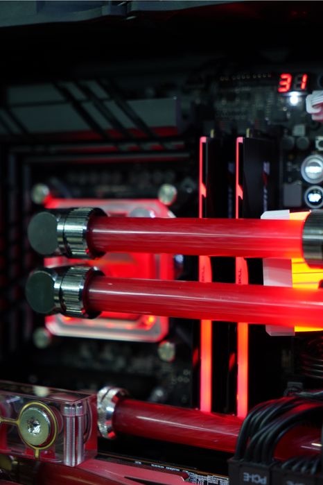 Gaming PC 14600KF amd radeon 6900xt gigabayte aorus rog z790 dark hero