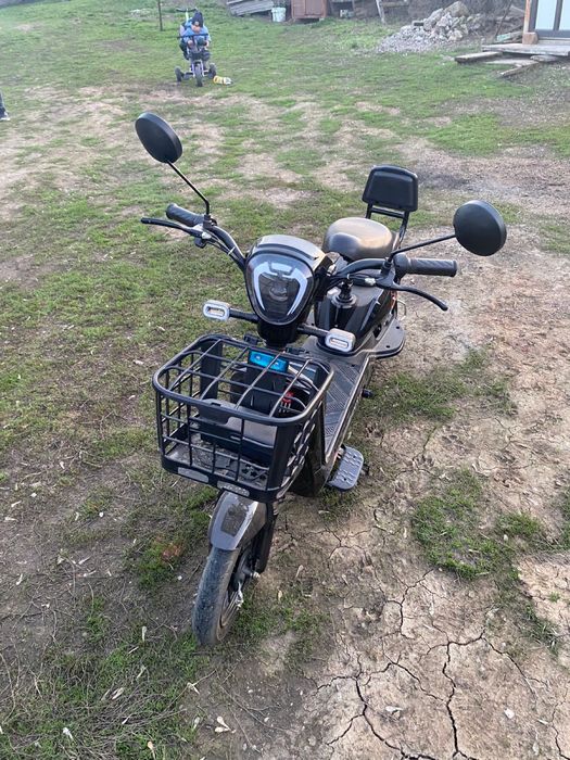 Продам     Электроскутер