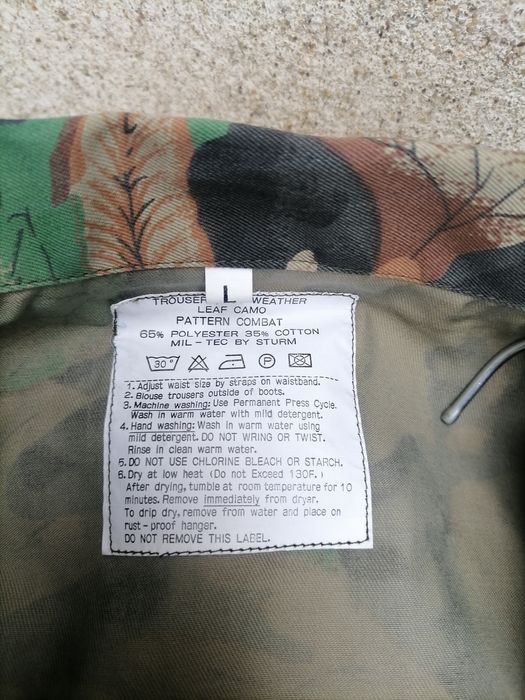 Veston armată mărime L și M.