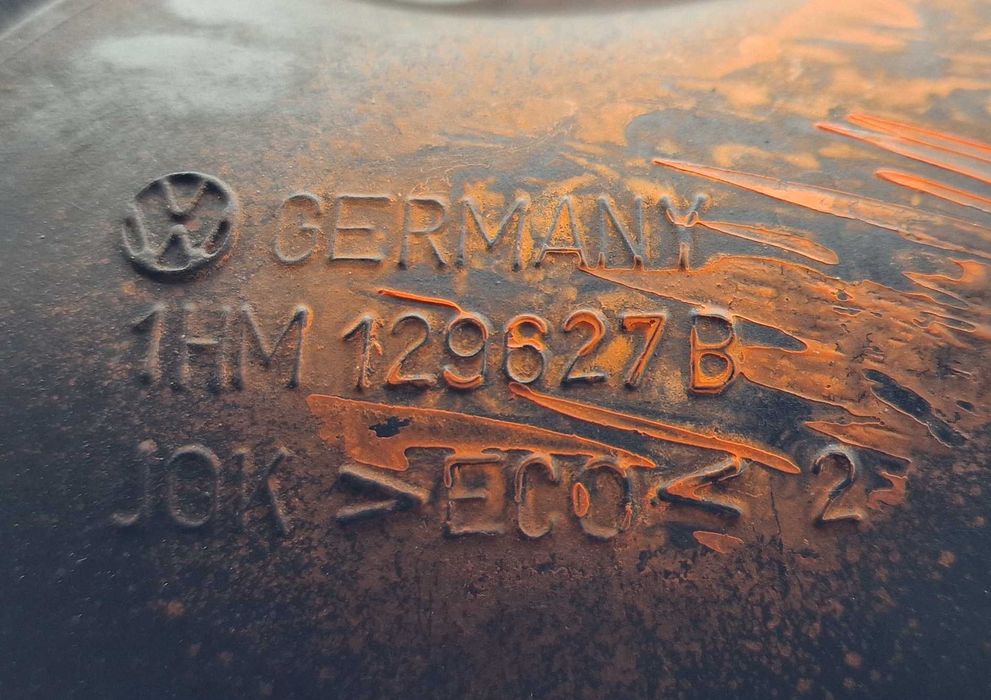 Гофриран Маркуч Въздушен Филтър VW Volkswagen Golf 3 III 1.6 Голф 3