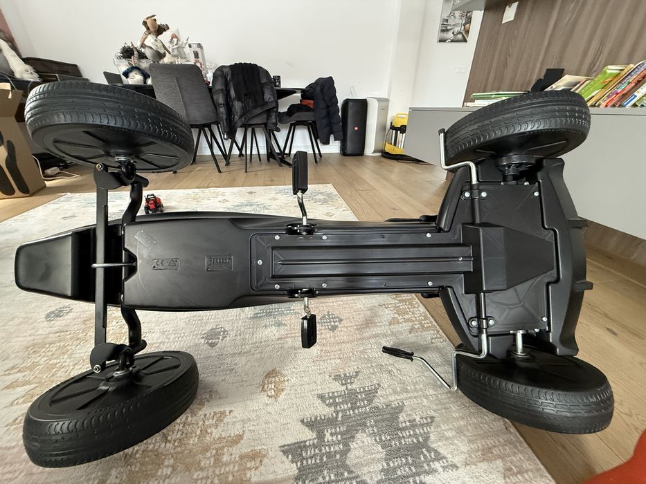 Masina Ferbedo cu Pedale Audi Legends