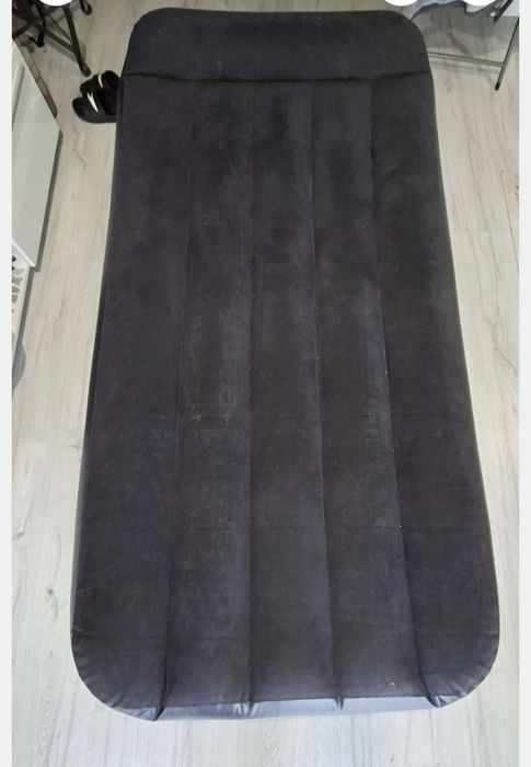 Saltea dubla plus pompa Intex