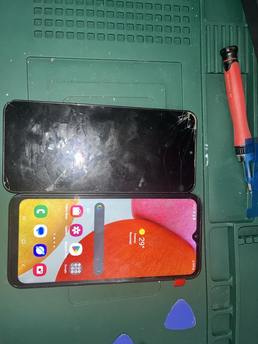 Inlocuire piese Display, Spate/Capac Telefoane