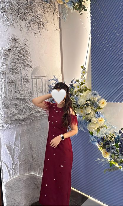 вечерние платья бордовый