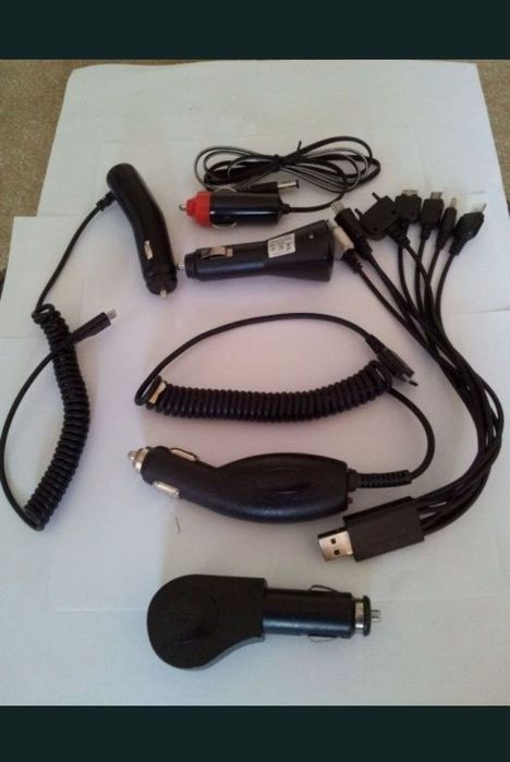 Încărcătoare pentru telefoane, tablete, alte dispozitive, de la priza bricheta auto.