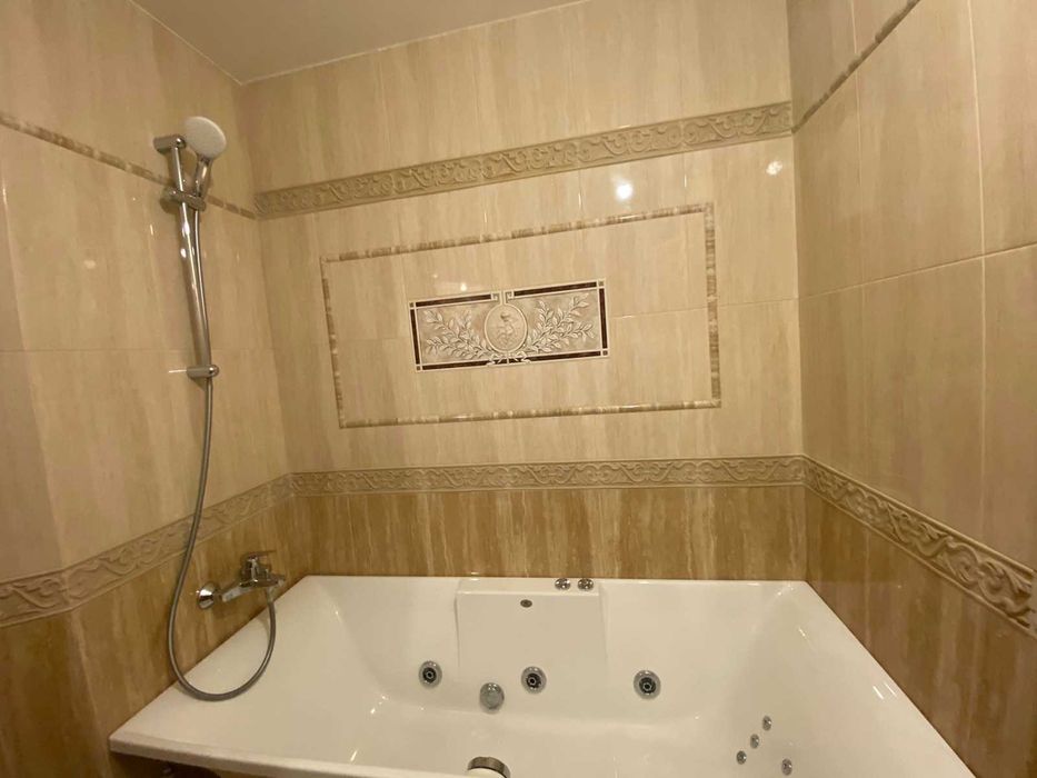 Продава се Тристаен апартамент в София, 7-ми 11-ти километър - 94 кв.м за 3618 €/кв.м - Снимка #2