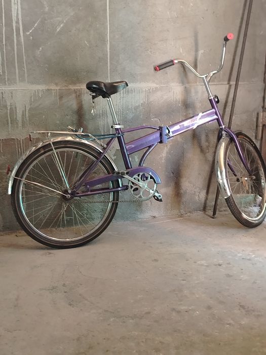 Продаётся велосипед.