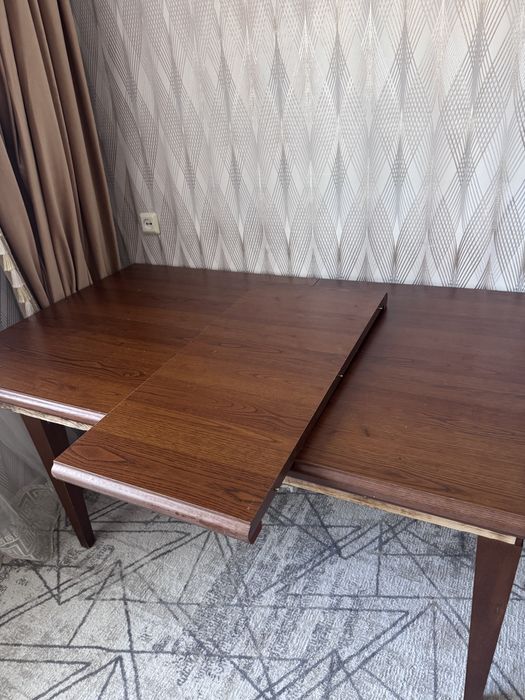 Продам деревянный стол 160×90 см