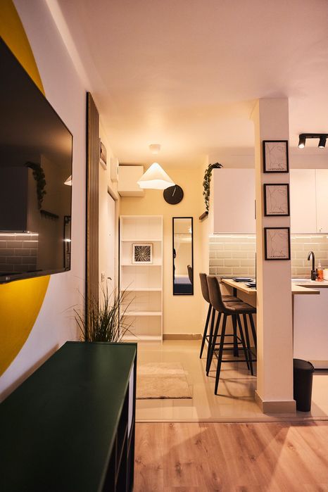 Garsonieră Premium | Design Interior | Centru București | Conexiune directa Aeroport | Metrou M1 & M4 — 600 EUR/lună