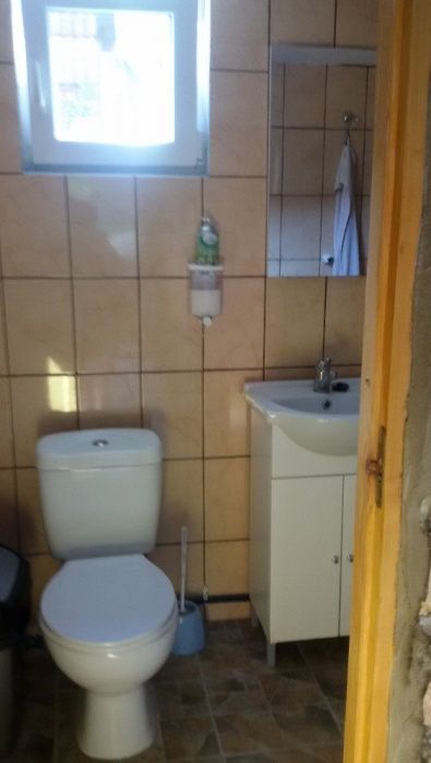 cazare  cabana  lac mujdeni Satu Mare.