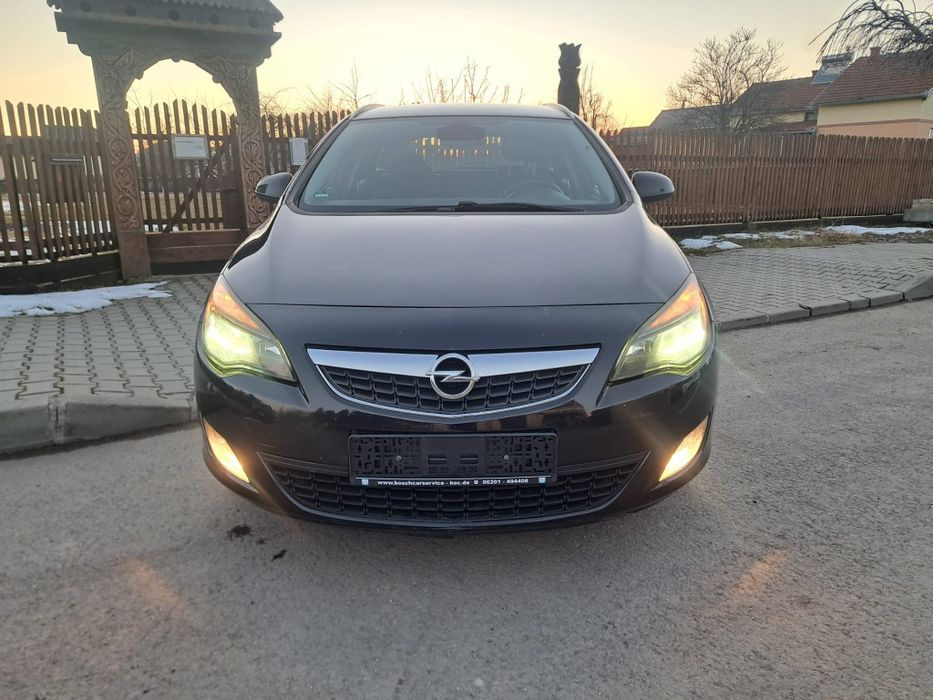 Opel Astra J  1.7 CDTI