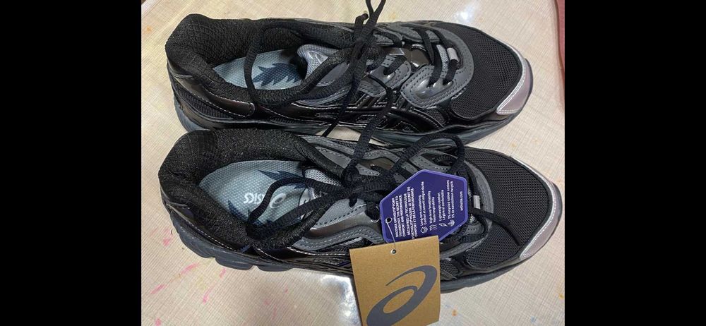 Маратонки Asics Gel чисто нови No 41 за 50 Евро