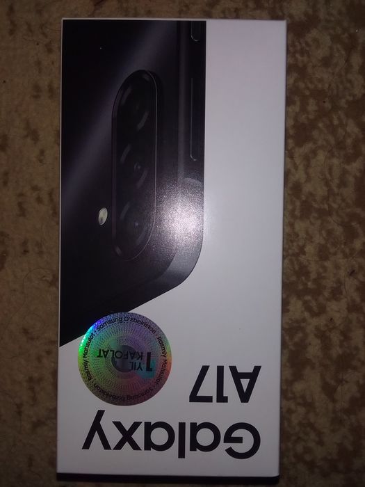 ЙАНГИ А17 сотилади очилмаган