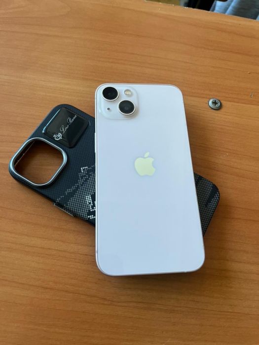 iPhone 13 128g.