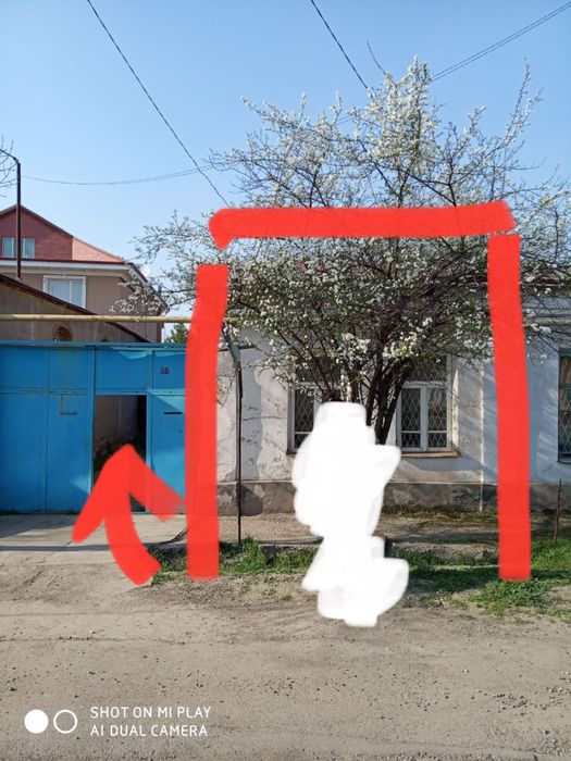 Продается дом в Миробадском районе.