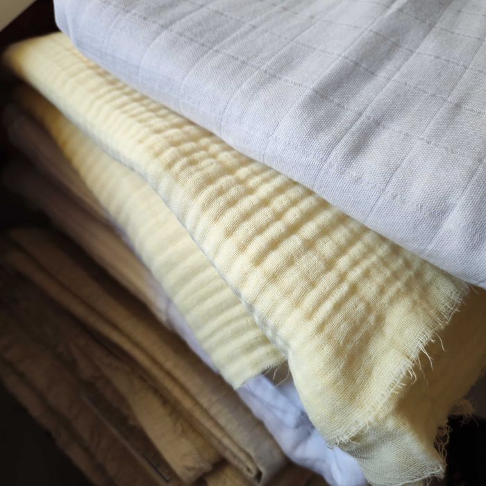 Vand Muselina pentru Lenjerii de pat 75 ron /ml, latimea 2,4 ml