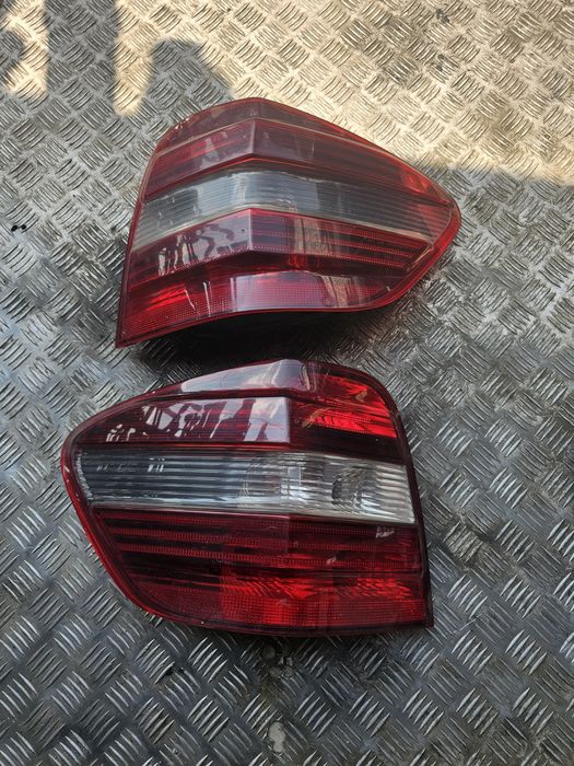 Stopuri Stop stanga dreapta Mercedes ML 2007
