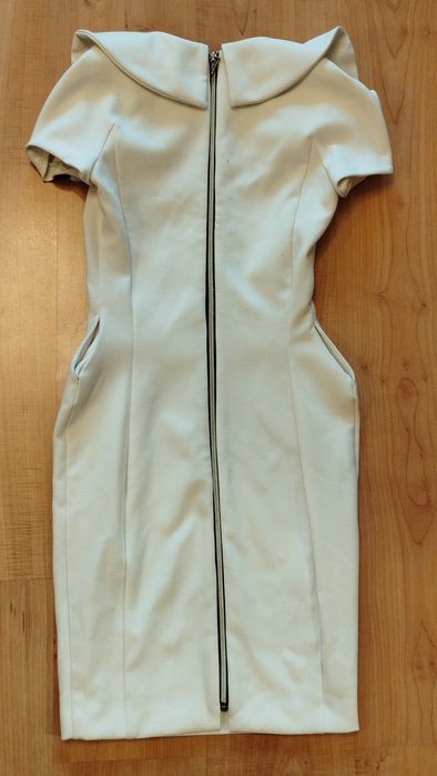 Рокля Babylon, тренч Zara XS