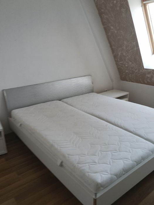 Dau in chirie apartament cu doua camere mobilat