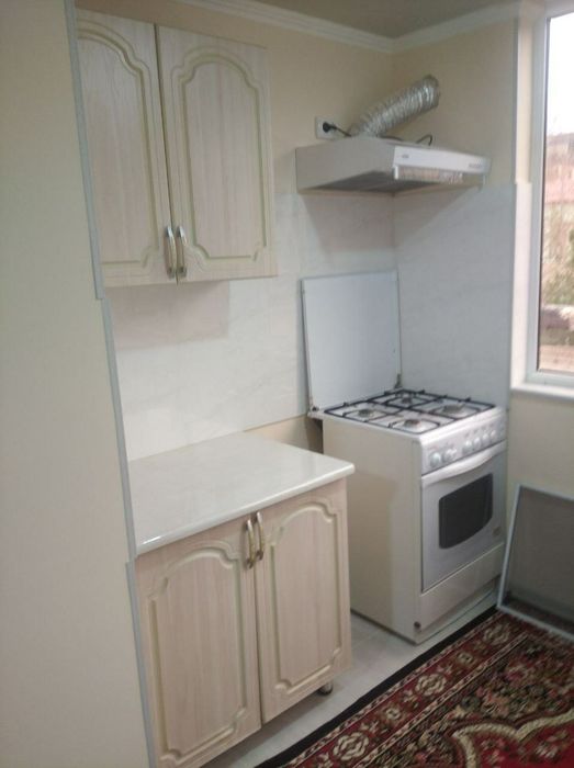 Сдается квартира 3х комнатная 2 этаж саттепо