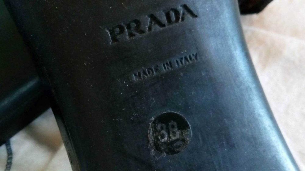 Чехли PRADA, черни, 38