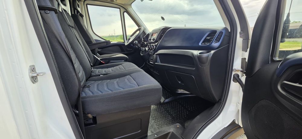 Iveco  Daily  FRIGORIFIC 35c15/50c15/65c18 Cu lift Hidraulic Cat B