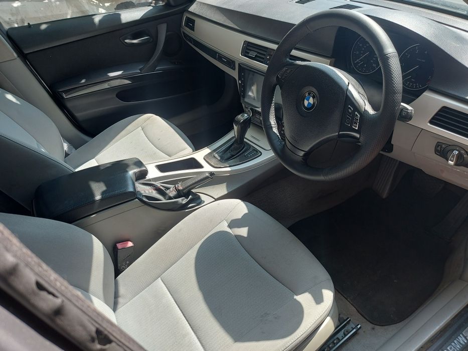 БМВ 320 Е90 фейслифт / BMW 320i E90 facelift НА ЧАСТИ