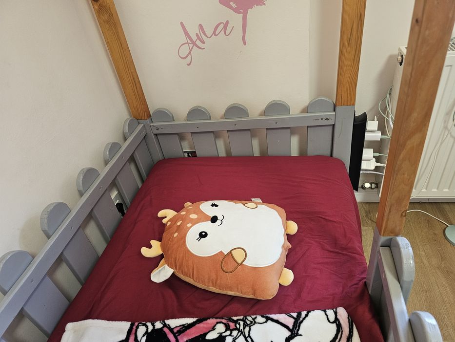 Pat Montessori tip căsuță 80x160, lemn masiv handmade + saltea
