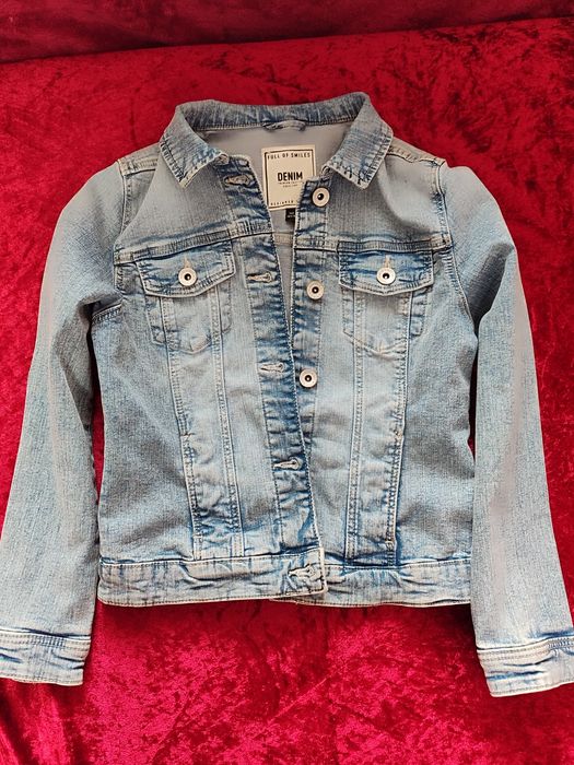 Jacheta DENIM, mărime 140, noua