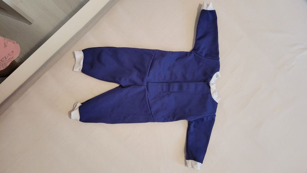 Costum de baie pentru copii.