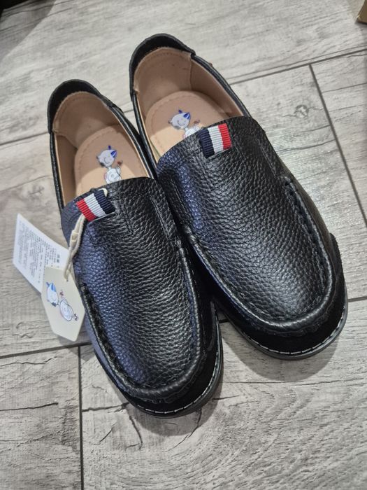 Продам туфли детские