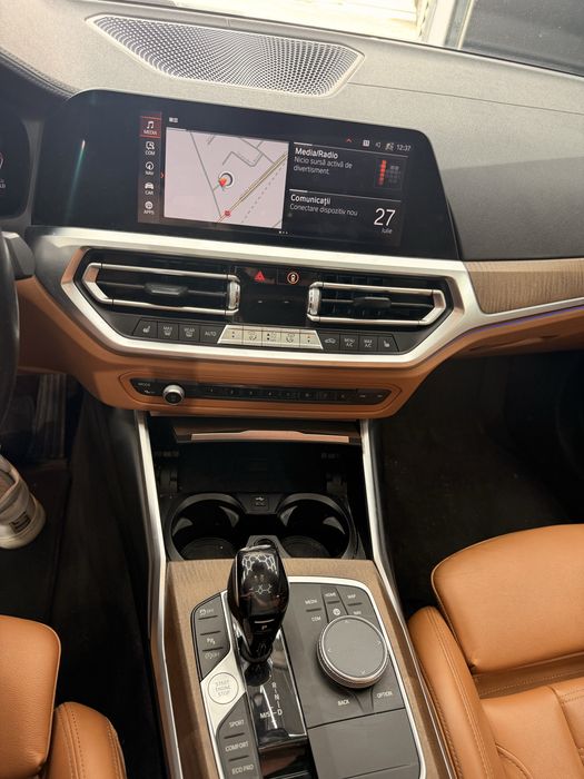 BMW 320d xDrive Luxury Line