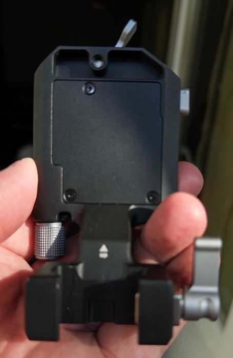 Крепление DJI R vertical mount