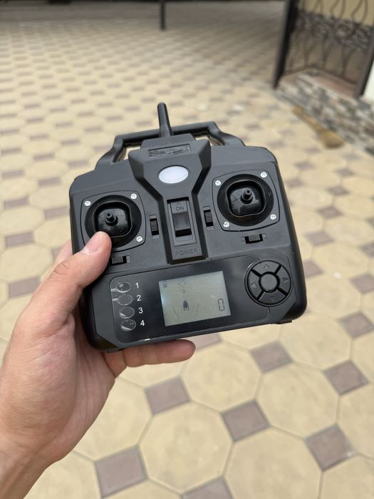 Прикормочный кораблик