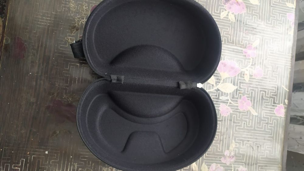 Продам чехол для очков