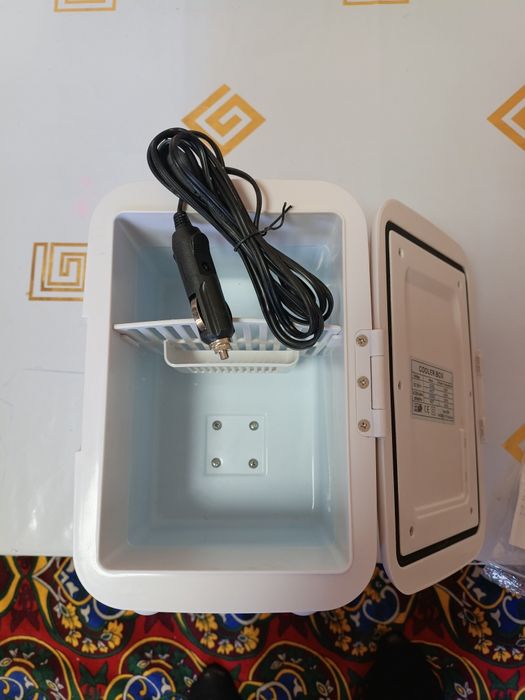 Продаю автомобильный холодильник