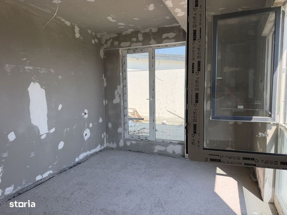 penthouse 4 camere 106.mp utili terase 64 mp
