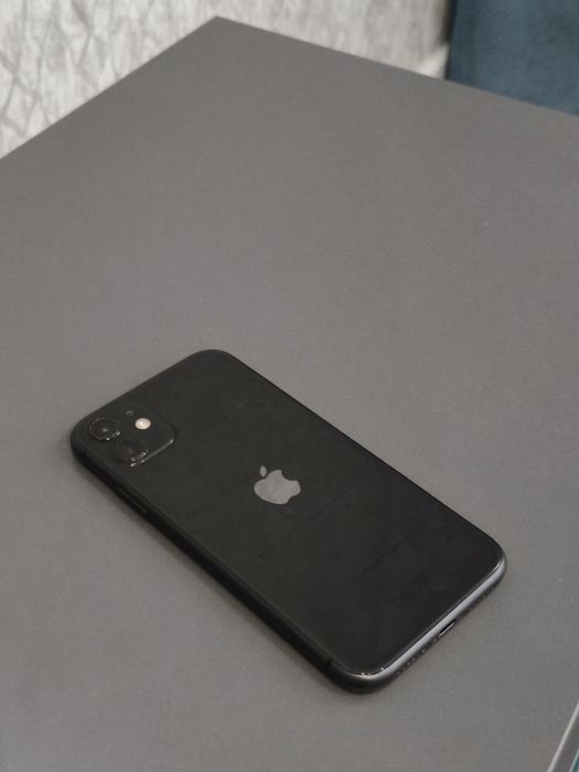 iPhone 11 Б/У, АКБ 83%, 128гб