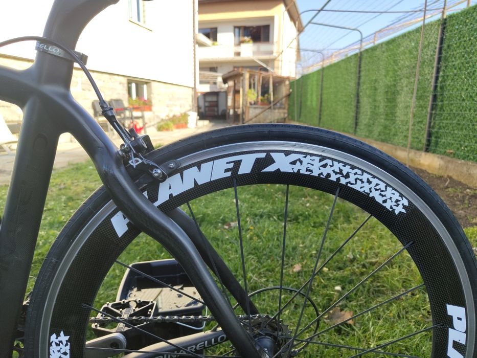 Шосеен велосипед Pinarello Dogma Carbon +  подарък калъф