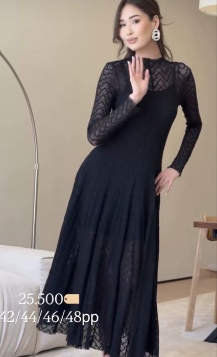 Продам платья в черном цвете