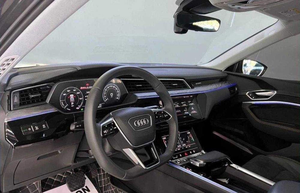 audi e-tron pad zakaz